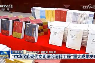 莱万：在巴萨踢球&执教会承受很大压力 我们仍可以和哈维一起夺冠